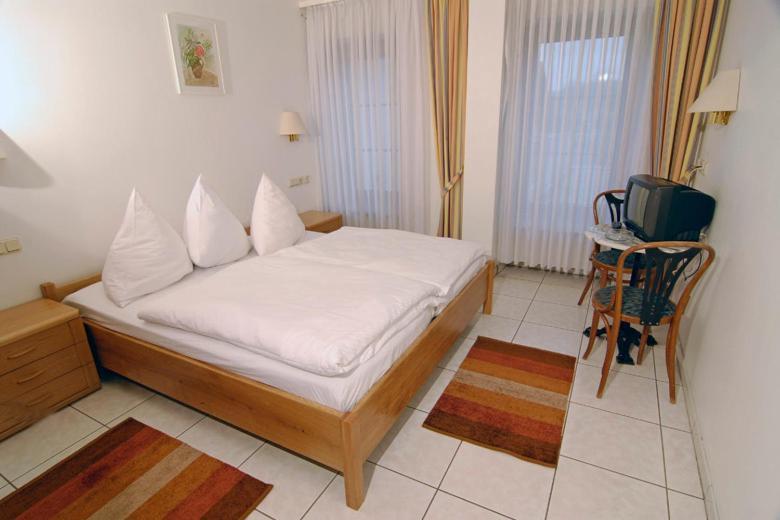 Zewener Hof - Garni Hotel Trier Phòng bức ảnh